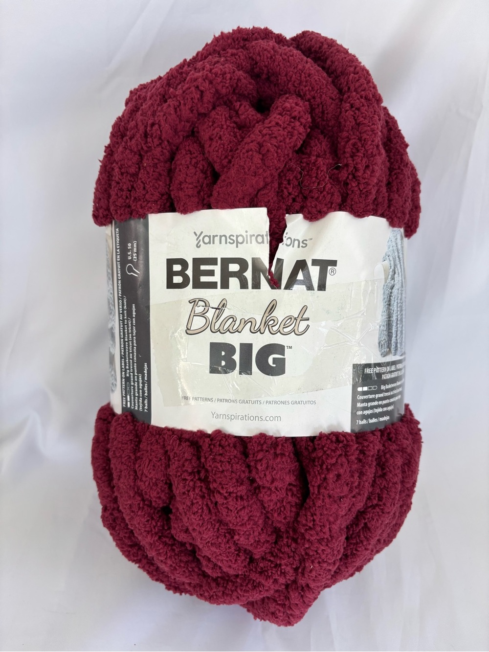 Yarnspirations Bernat Blanket Big Yarn 10.50z Rich Burgundy NEW